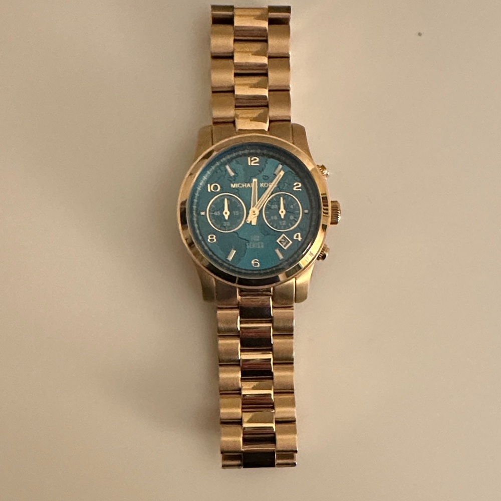 Michael Kors Watch to End Hunger